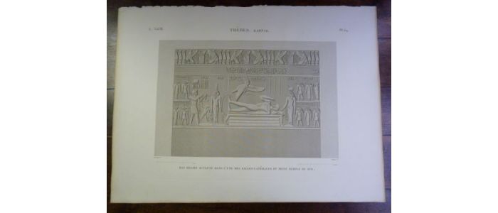 DESCRIPTION DE L'EGYPTE.  Thèbes. Karnak. Bas-relief sculpté dans l'une des salles latérales du petit temple du Sud. (ANTIQUITES, volume III, planche 64) - Edition Originale - Edition-Originale.com