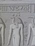 DESCRIPTION DE L'EGYPTE.  Thèbes. Karnak. Bas-relief sculpté dans l'une des salles latérales du petit temple du Sud. (ANTIQUITES, volume III, planche 64) - Erste Ausgabe - Edition-Originale.com