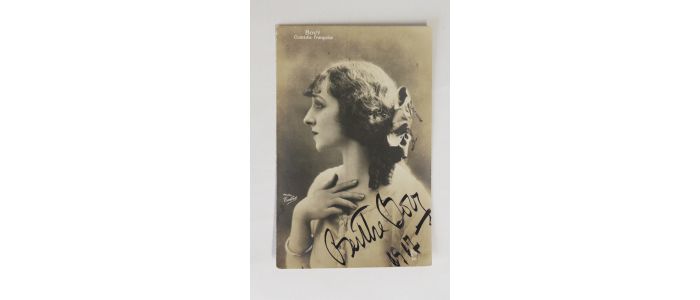 BOVY : Carte postale photographique signée de Berthe Bovy - Signed book, First edition - Edition-Originale.com