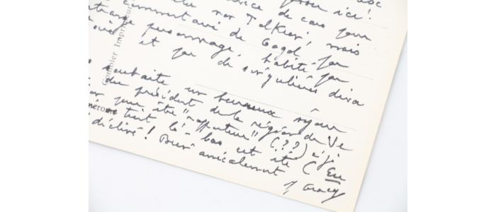 GRACQ : Carte postale autographe signée de Julien Gracq adressée à son proche ami et monographe Ariel Denis à propos de sa redécouverte des écrits et de la personnalité de Nicolas Gogol : 