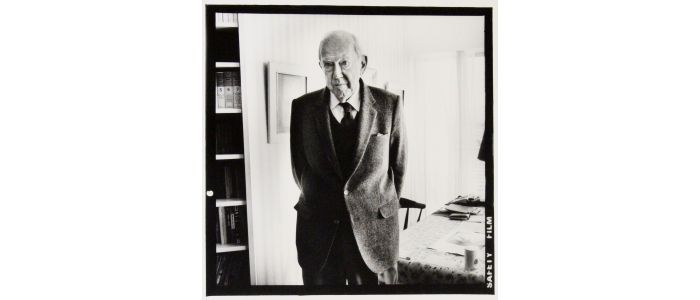 GREENE : Portrait de Graham Greene. Photographie Originale de l'artiste - Erste Ausgabe - Edition-Originale.com