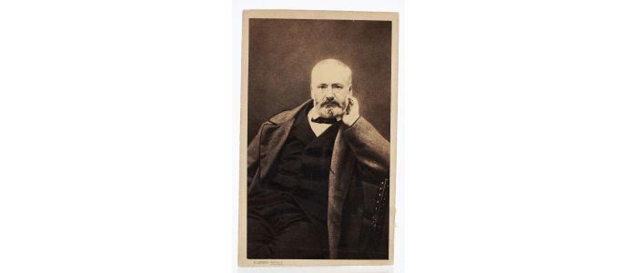 HUGO : [PHOTOGRAPHIE] Portrait photographique de Victor Hugo - First edition - Edition-Originale.com