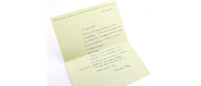 MAC ORLAN : Lettre autographe datée et signée au jeune poète artésien Roger Valuet le félicitant pour son dernier recueil de poèmes qu'il vient de recevoir  : 