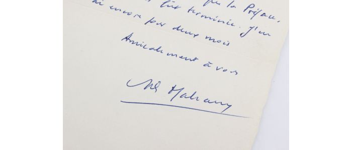 MALRAUX : Lettre autographe datée et signée à André Parinaud à propos de son travail relatif à la réalisation de son ouvrage Des bas-reliefs aux grottes sacrées : 