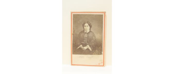 SAND : [PHOTOGRAPHIE] Portrait photographique de George Sand - First edition - Edition-Originale.com