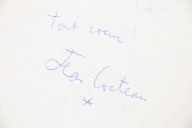 COCTEAU : Lettre autographe adressée à l'écrivain et journaliste Olivier Quéant s'émerveillant de la beauté des charmes de la Côte d'Azur et s'inquiétant de la perte du savoir-faire artisanal - Signed book, First edition - Edition-Originale.com