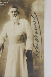 MOUNET : Carte postale photographique signée de Paul Mounet créant le rôle de Monseigneur de Bolène dans 