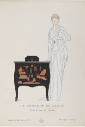 REDFERN : La Commode en laque. Robe du soir de Worth (pl.49, La Gazette du Bon ton, 1914 n°5) - Erste Ausgabe - Edition-Originale.com