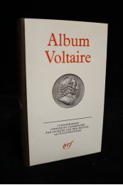 VOLTAIRE : Album Voltaire - Edition Originale - Edition-Originale.com