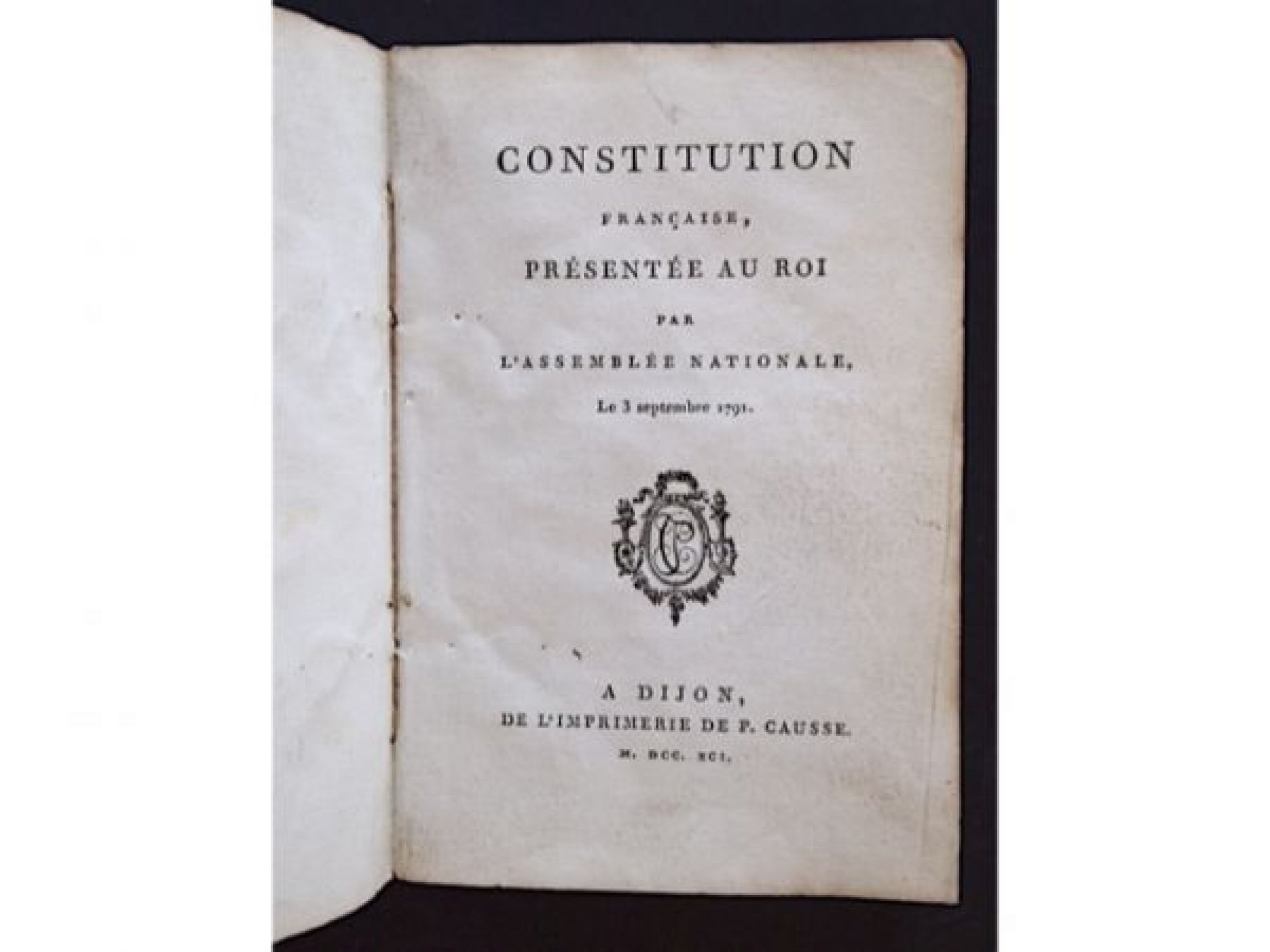 Французская конституция 1791. Первая французская Конституция 1791. Конституция Франции 1791. Конституция Франции 1791 оригинал. Конституция Франции 1791 г документ.
