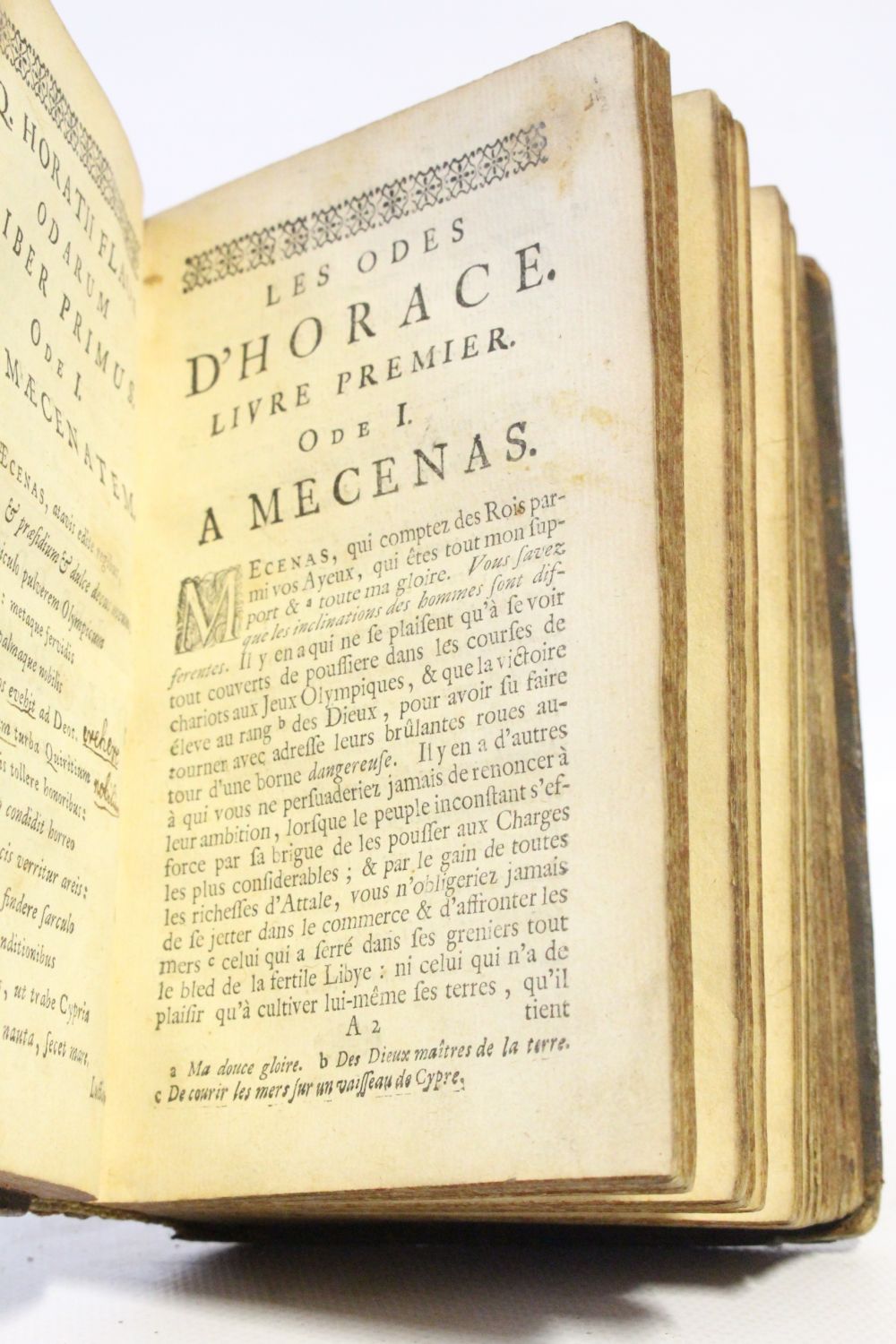 HORACE : Oeuvres d'Horace en latin et en françois avec des remarques  critiques et historiques - Edition