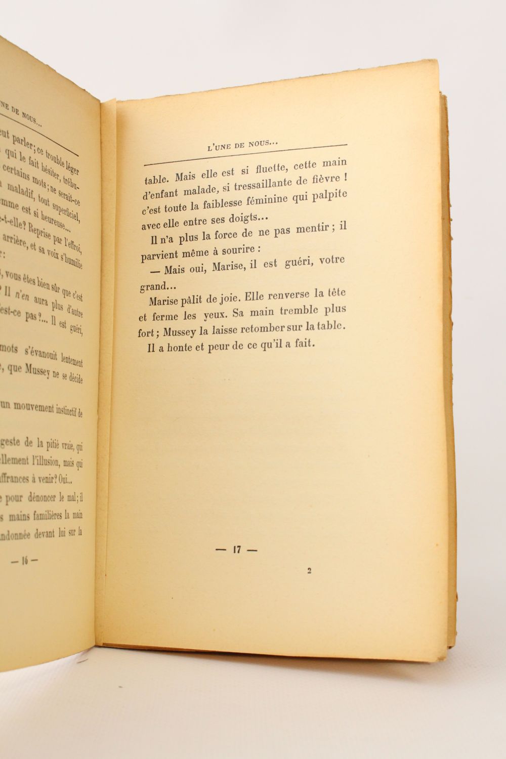 MARTIN DU GARD : L'une de nous... - First edition - Edition-Originale.com