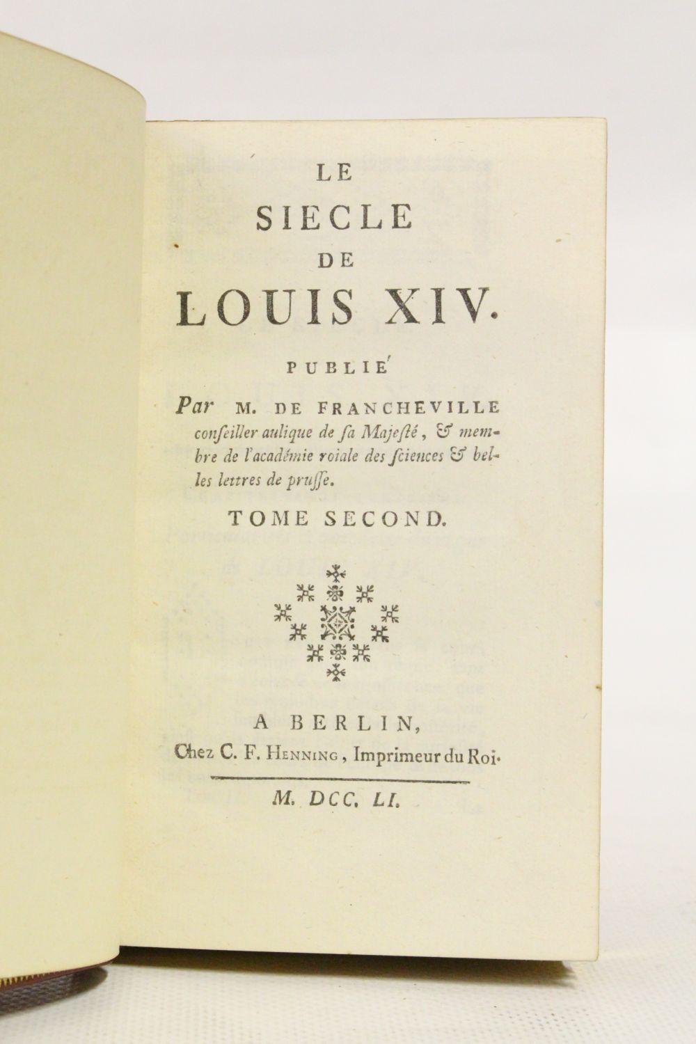 Le siècle de Louis XIV by Voltaire